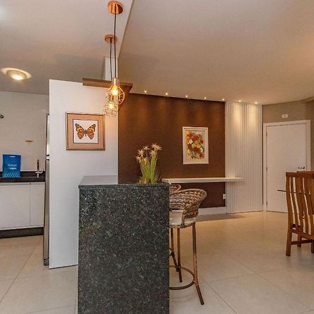 Boulevard 224D - Excelente Apartamento Em Condominio De Luxo No Centro De Bombinhas - Piscina - Jacuzzi - Academia - Portaria 24H. Екстериор снимка