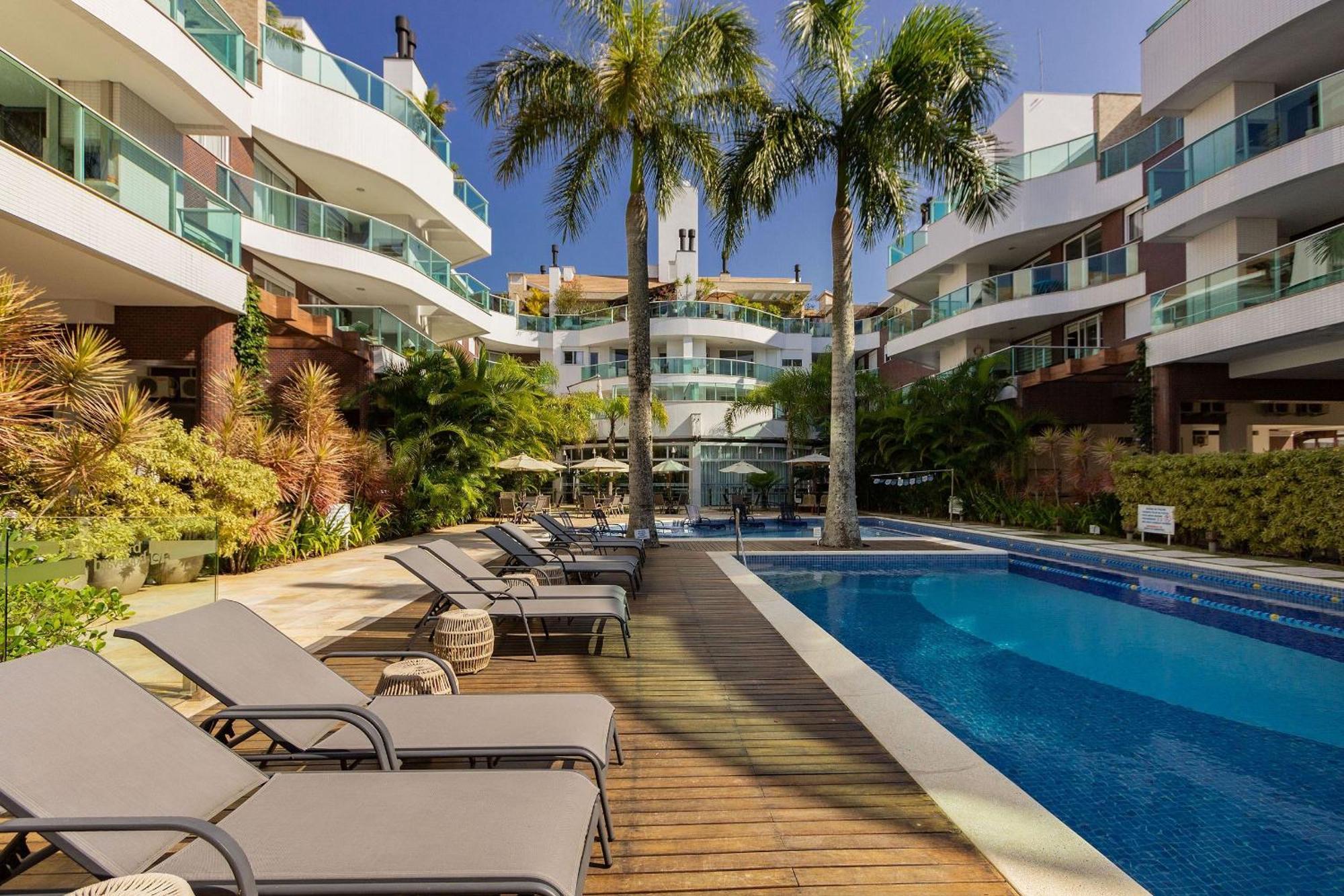 Boulevard 224D - Excelente Apartamento Em Condominio De Luxo No Centro De Bombinhas - Piscina - Jacuzzi - Academia - Portaria 24H. Екстериор снимка