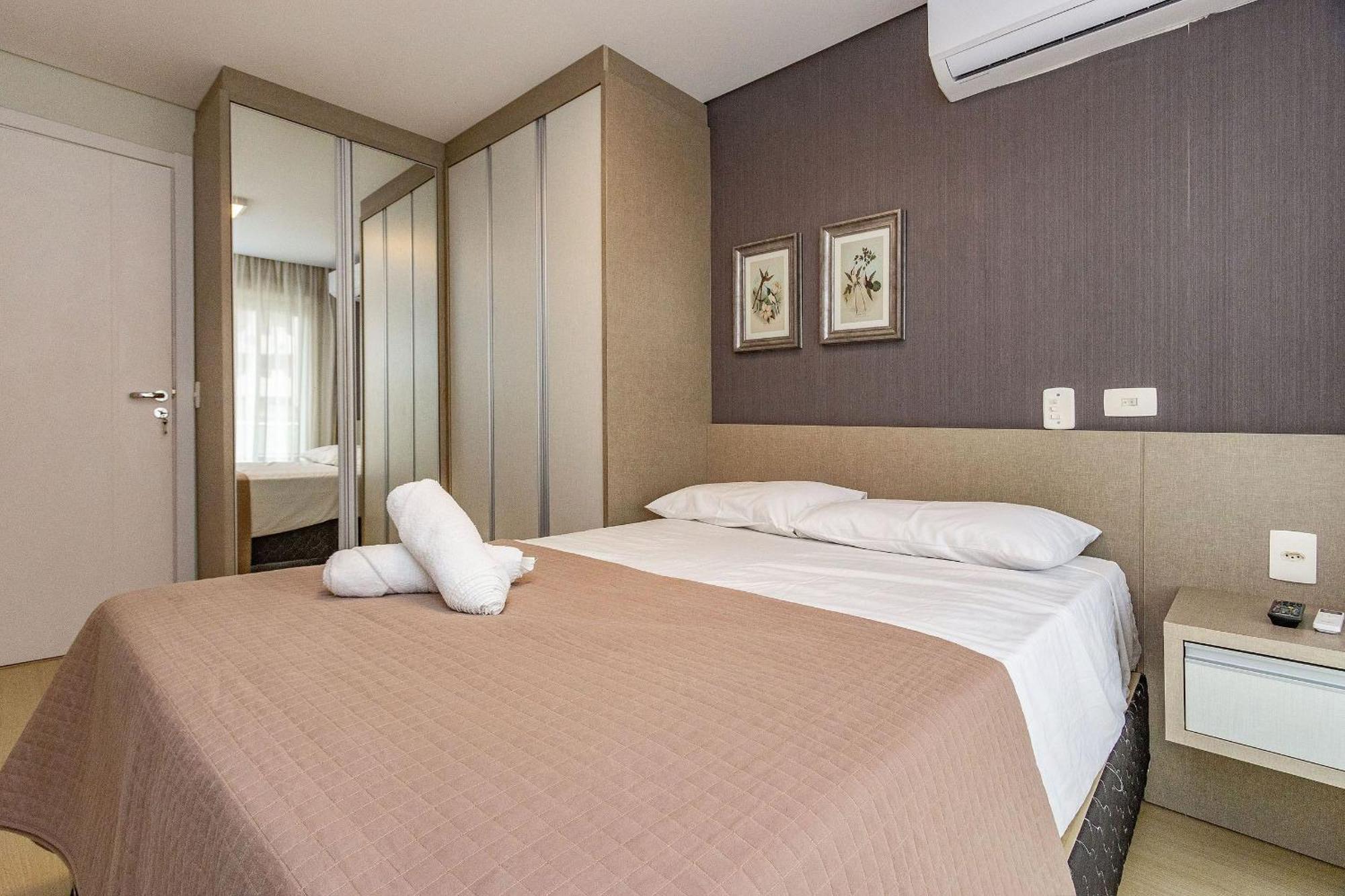 Boulevard 224D - Excelente Apartamento Em Condominio De Luxo No Centro De Bombinhas - Piscina - Jacuzzi - Academia - Portaria 24H. Екстериор снимка