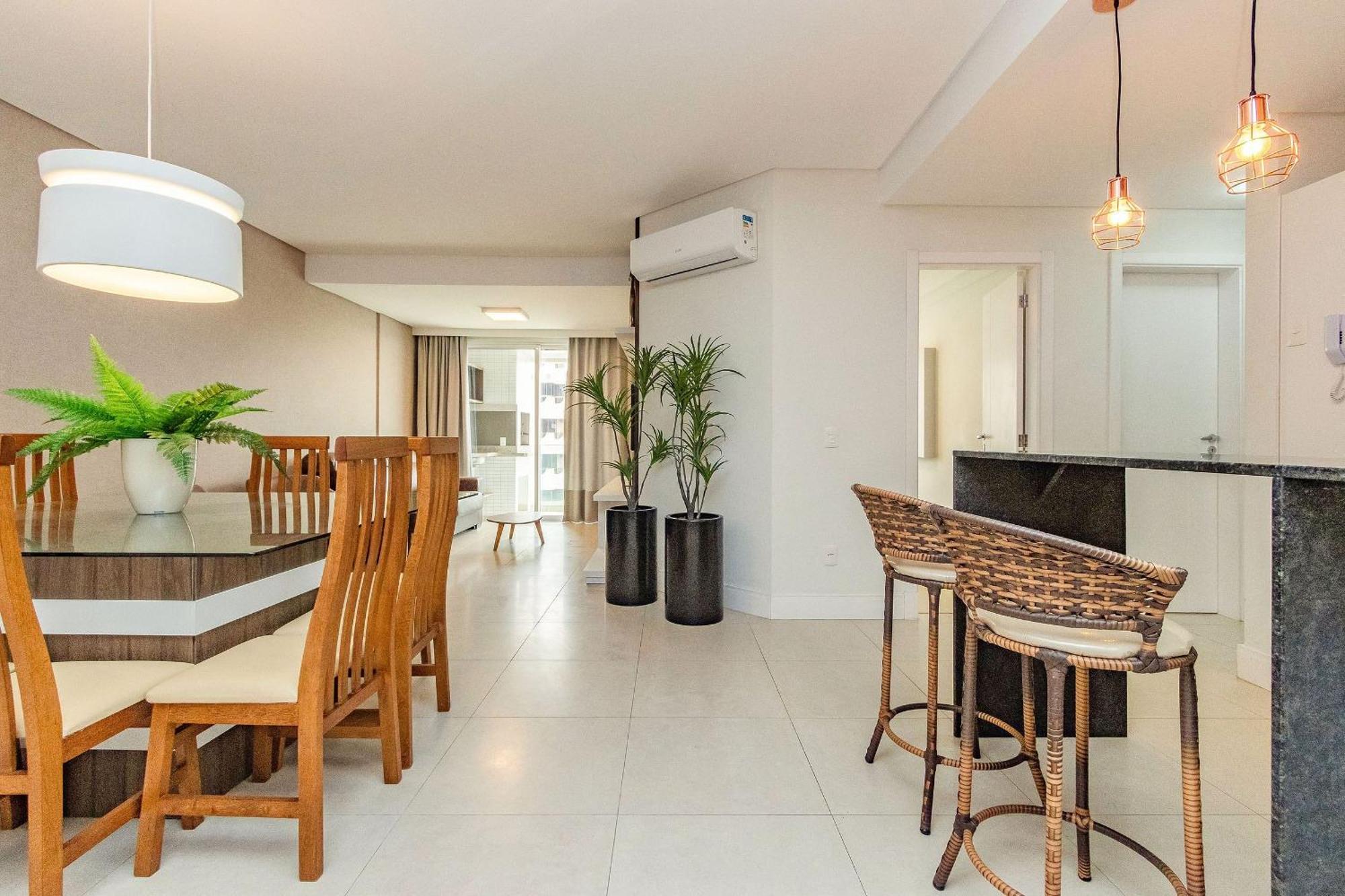 Boulevard 224D - Excelente Apartamento Em Condominio De Luxo No Centro De Bombinhas - Piscina - Jacuzzi - Academia - Portaria 24H. Екстериор снимка