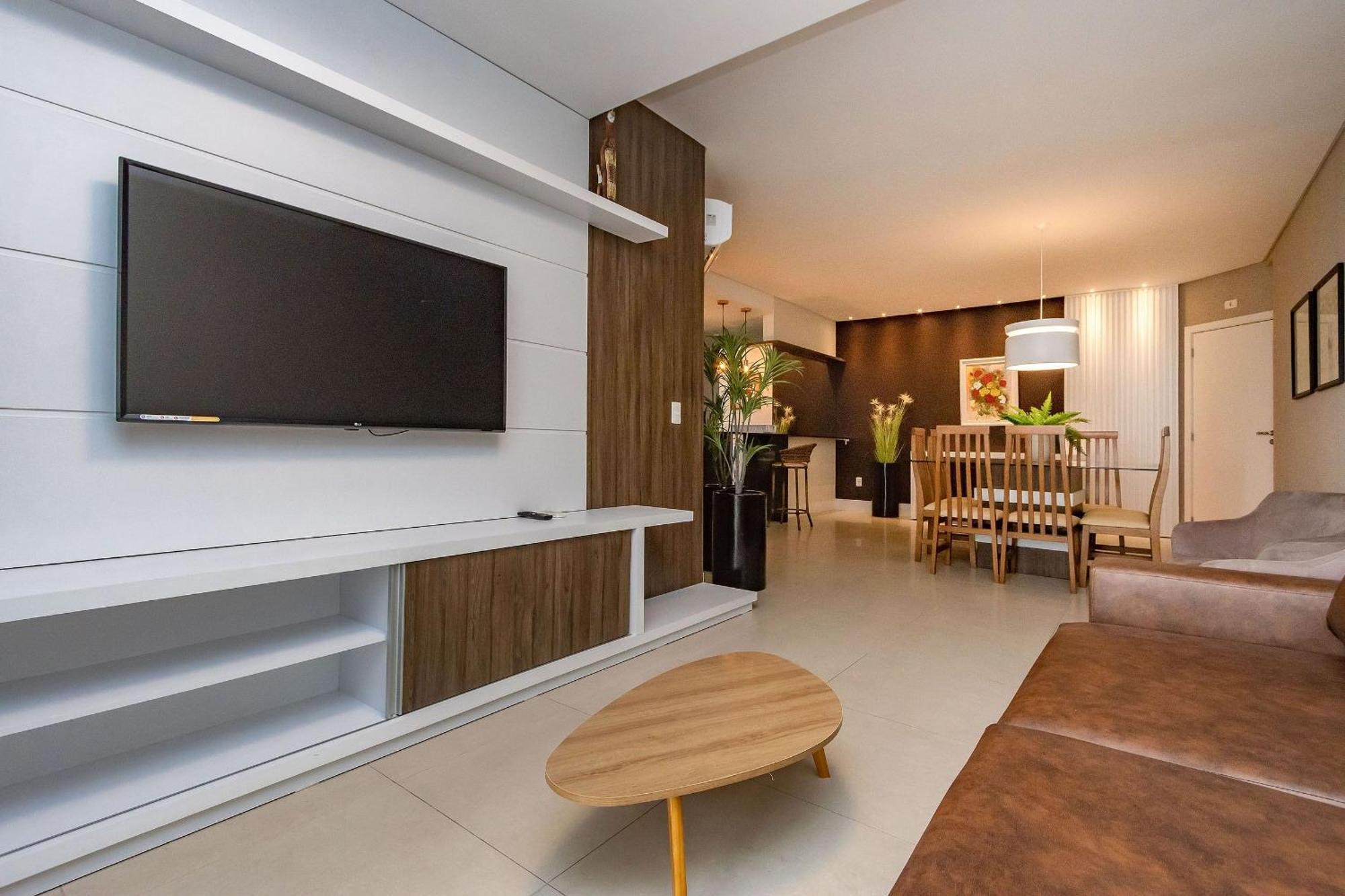Boulevard 224D - Excelente Apartamento Em Condominio De Luxo No Centro De Bombinhas - Piscina - Jacuzzi - Academia - Portaria 24H. Екстериор снимка